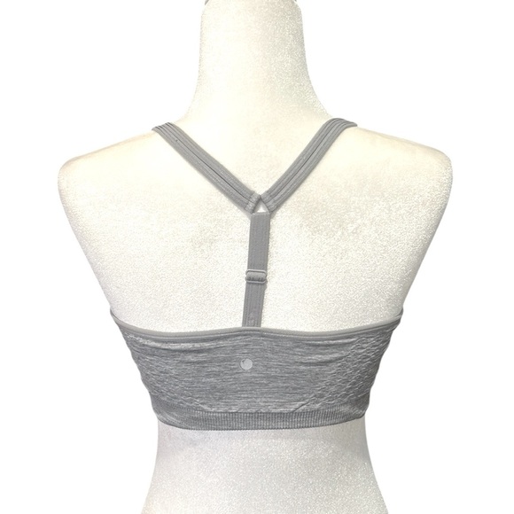 Yogalicious Size Medium Women’s Gray Lined Wireless Racer Back Sports Bra - Picture 10 of 11